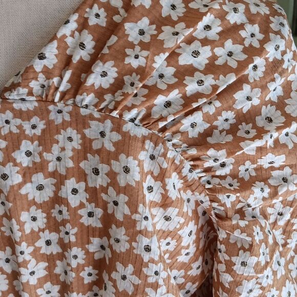 Bec & Bridge Floral Midi - Picture 10 of 15